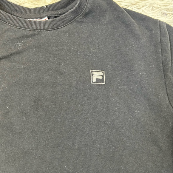 ◾️Fila Black Long Sleeve Crewneck - Picture 2 of 5